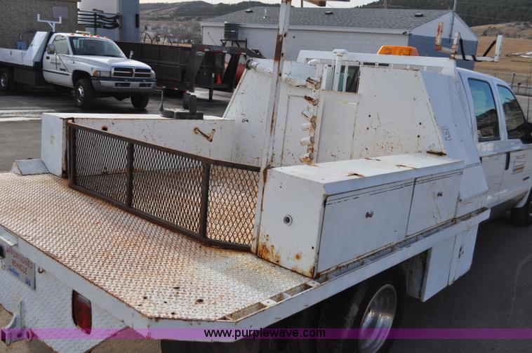 image for item C3130 2000 Ford F350 XLT Super Duty service truck