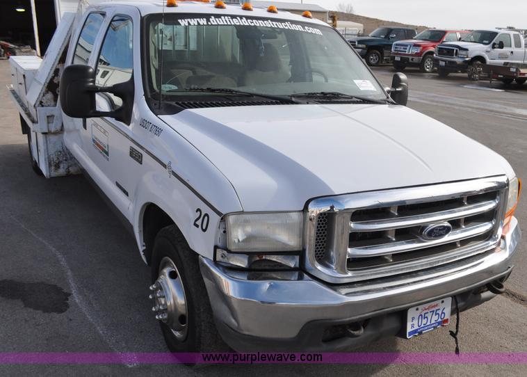 image for item C3130 2000 Ford F350 XLT Super Duty service truck