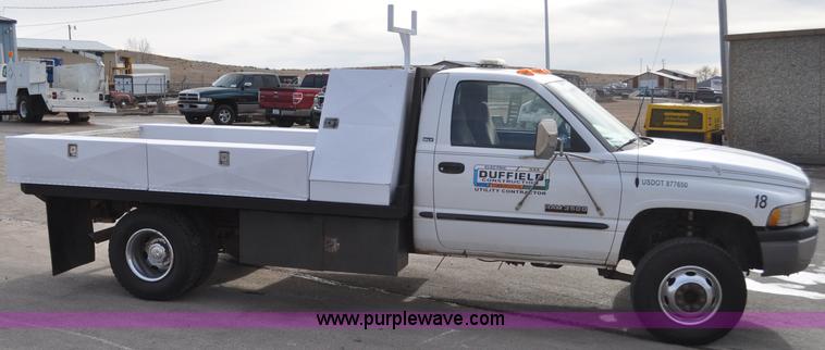 image for item C3131 2000 Dodge 3500 service truck