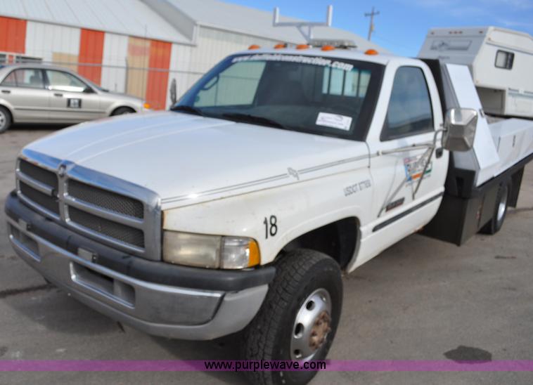 image for item C3131 2000 Dodge 3500 service truck