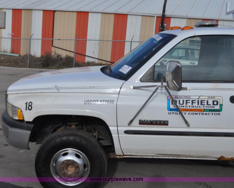 image for item C3131 2000 Dodge 3500 service truck