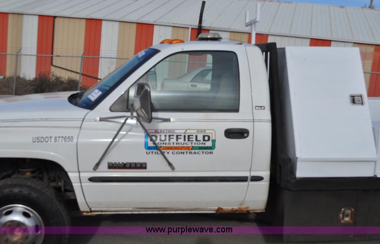 image for item C3131 2000 Dodge 3500 service truck