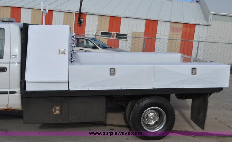 image for item C3131 2000 Dodge 3500 service truck