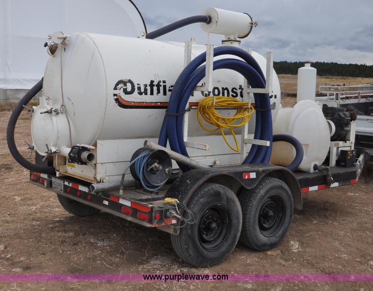 image for item C3133 1999 Vacmaster SPV800 vacuum system