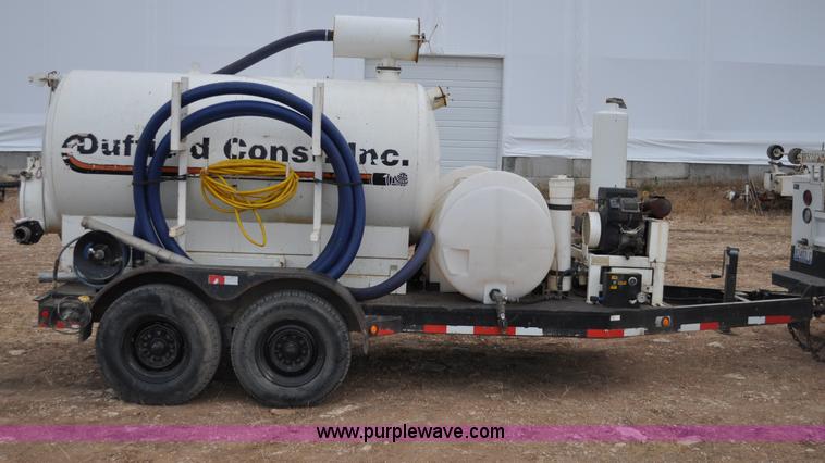 image for item C3133 1999 Vacmaster SPV800 vacuum system