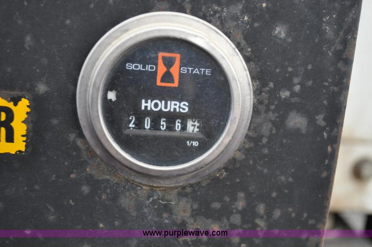 image for item C3133 1999 Vacmaster SPV800 vacuum system