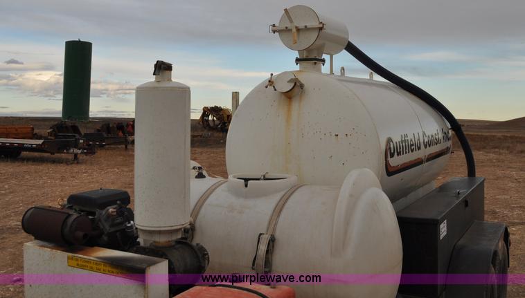 image for item C3133 1999 Vacmaster SPV800 vacuum system