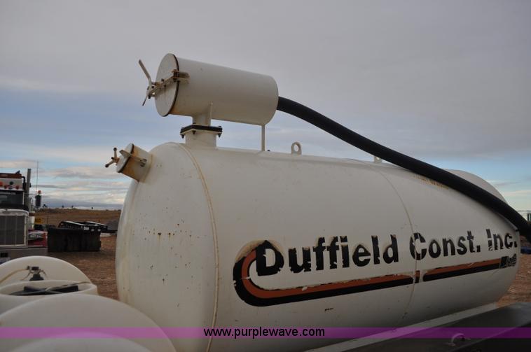 image for item C3133 1999 Vacmaster SPV800 vacuum system