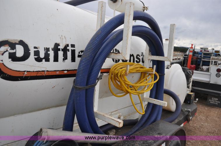 image for item C3133 1999 Vacmaster SPV800 vacuum system