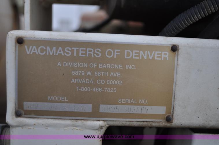 image for item C3133 1999 Vacmaster SPV800 vacuum system