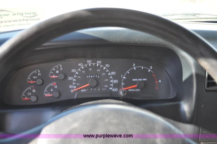 image for item C3134 2000 Ford F650 XL Super Duty Vac-N-Dig truck