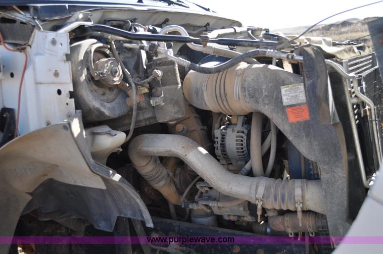 image for item C3134 2000 Ford F650 XL Super Duty Vac-N-Dig truck