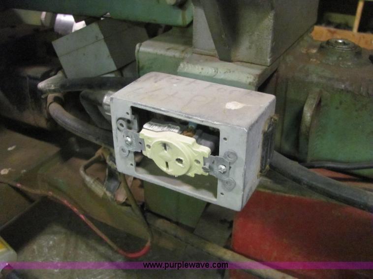 image for item C3147 McElroy 412 fusion machine