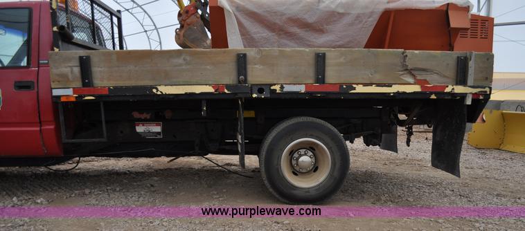 image for item C3171 1992 Chevrolet Cheyenne 3500 spreader truck