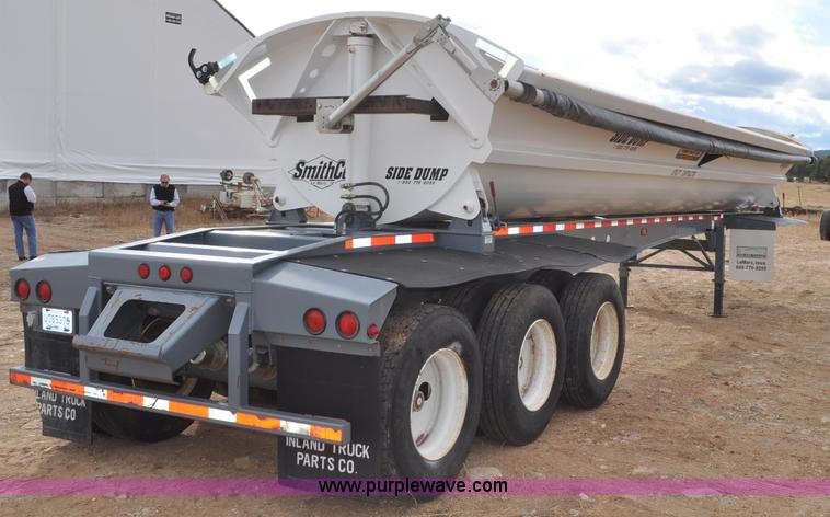 image for item C3175 2002 Smith Co side dump trailer
