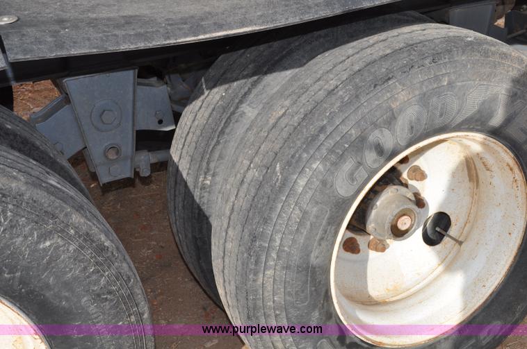 image for item C3175 2002 Smith Co side dump trailer