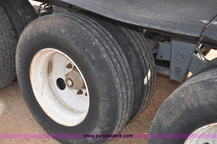 image for item C3175 2002 Smith Co side dump trailer