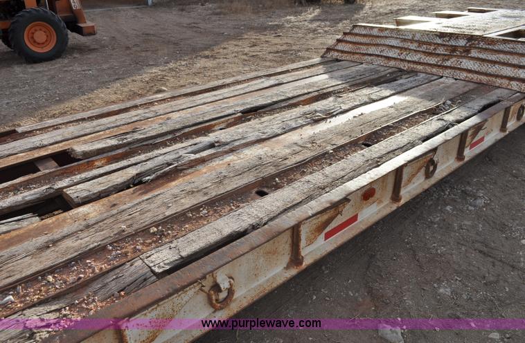 image for item C3178 1979 Step Deck trailer