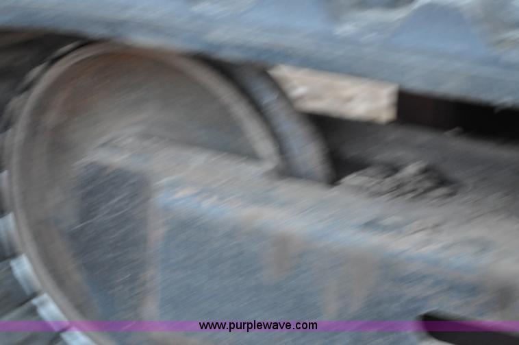 image for item C3191 1998 Ditch Witch JT2720 directional boring machine