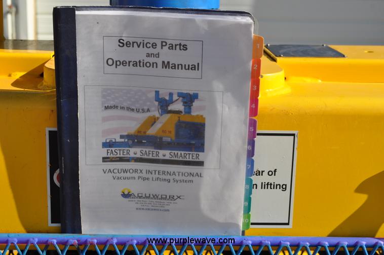 image for item C3197 2011 Vacuworx MC3B pipe carrier