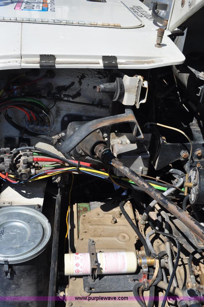 image for item C3209 1989 Freightliner FLD boring support truck