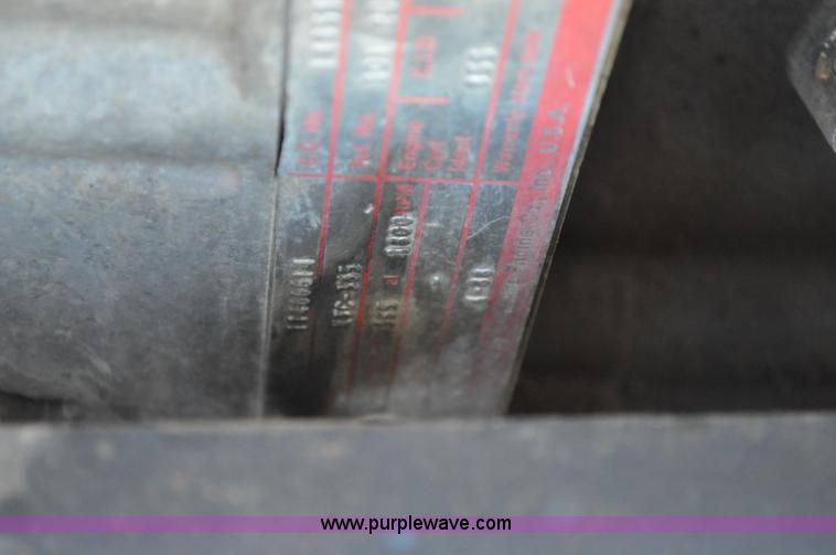 image for item C3209 1989 Freightliner FLD boring support truck