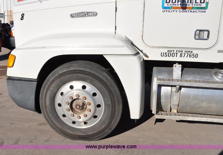 image for item C3209 1989 Freightliner FLD boring support truck