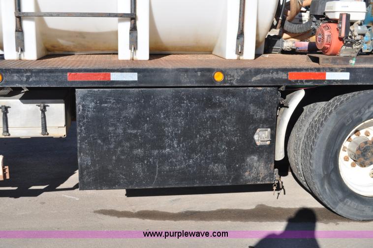 image for item C3209 1989 Freightliner FLD boring support truck