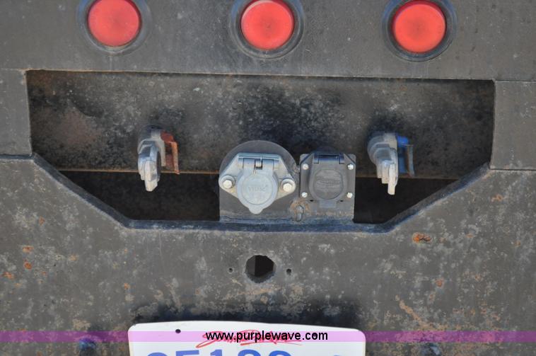 image for item C3209 1989 Freightliner FLD boring support truck