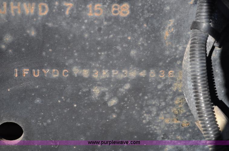 image for item C3209 1989 Freightliner FLD boring support truck