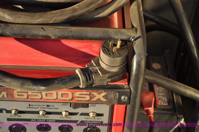 image for item C3212 2009 L6 Systems enclosed utility trailer