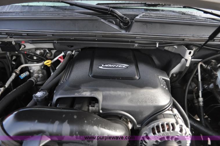 image for item C3222 2007 GMC Yukon XL SLT SUV