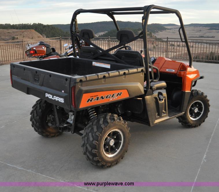 image for item C3235 2010 Polaris Ranger XP utility vehicle