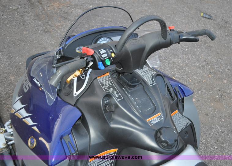 image for item C3236 2005 Polaris RMK 900 snowmobile