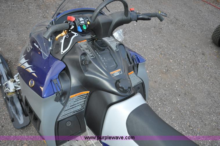 image for item C3236 2005 Polaris RMK 900 snowmobile