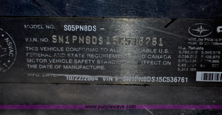 image for item C3236 2005 Polaris RMK 900 snowmobile