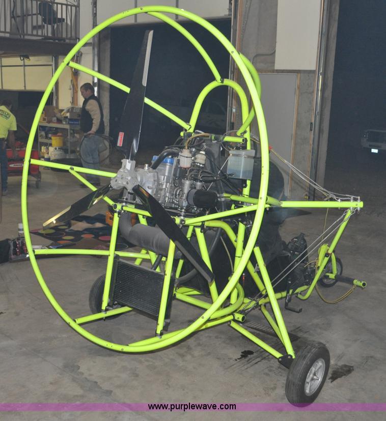 image for item C3239 2000 Six Chuter Inc. Skye Ryder Aerochute glider