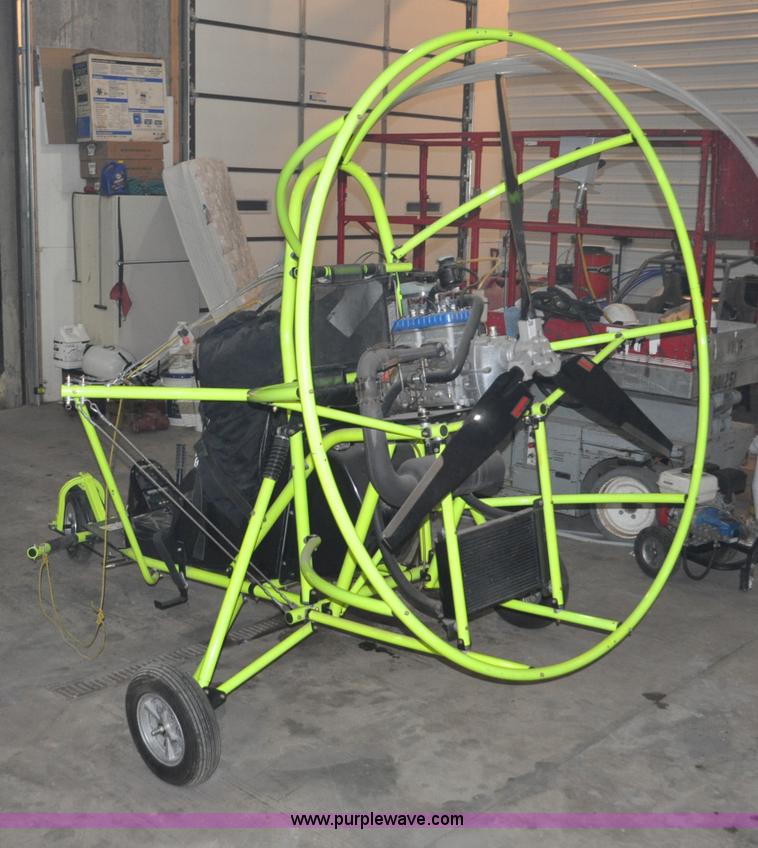 image for item C3239 2000 Six Chuter Inc. Skye Ryder Aerochute glider