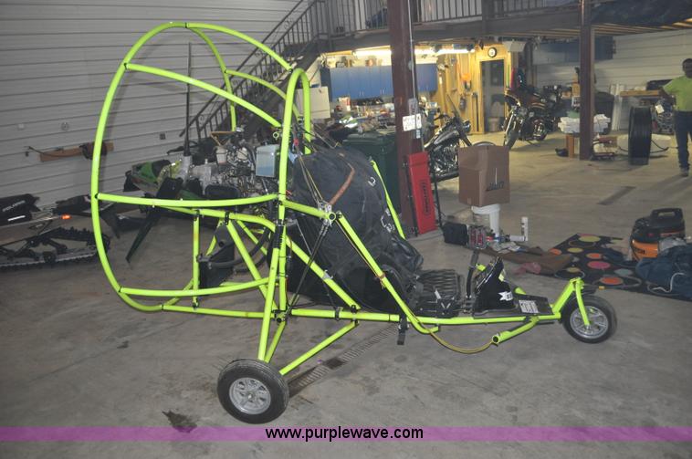 image for item C3239 2000 Six Chuter Inc. Skye Ryder Aerochute glider