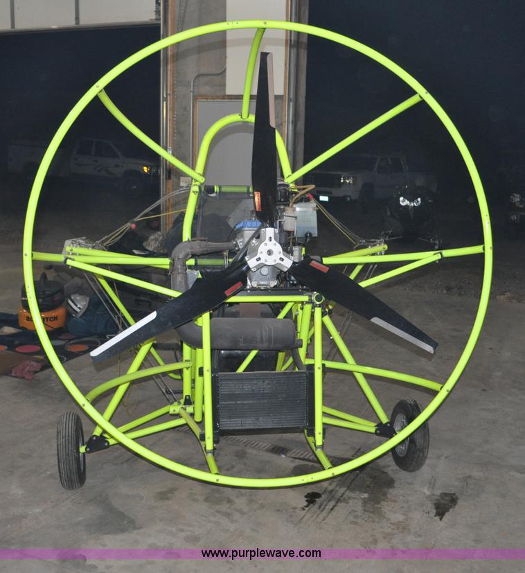 image for item C3239 2000 Six Chuter Inc. Skye Ryder Aerochute glider