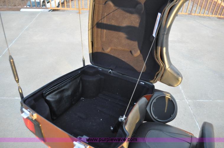 image for item C3241 2008 Harley Davidson FLHTCUSE Screaming Eagle Ultra Classic CVO motorcycle