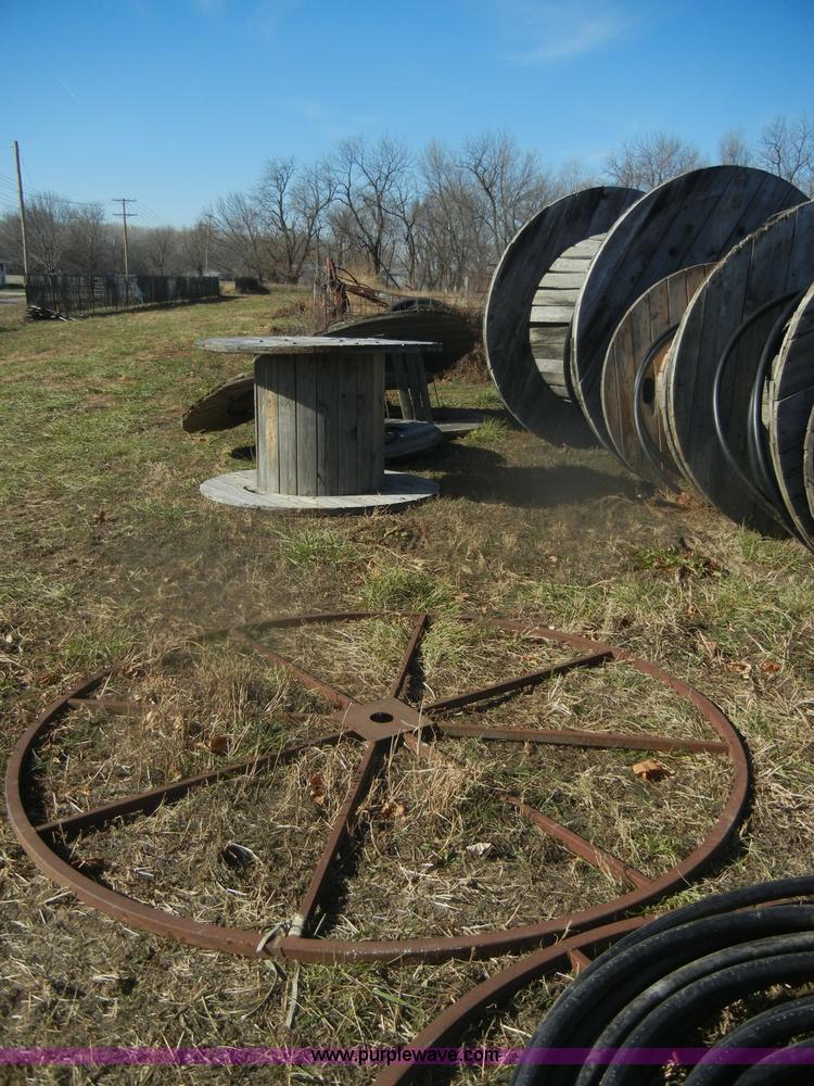 image for item D4507 (7)) partial spools of underground wire