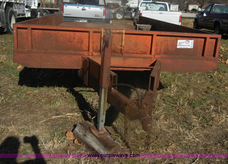 image for item D4517 1977 Shopbuilt tandem axle trailer