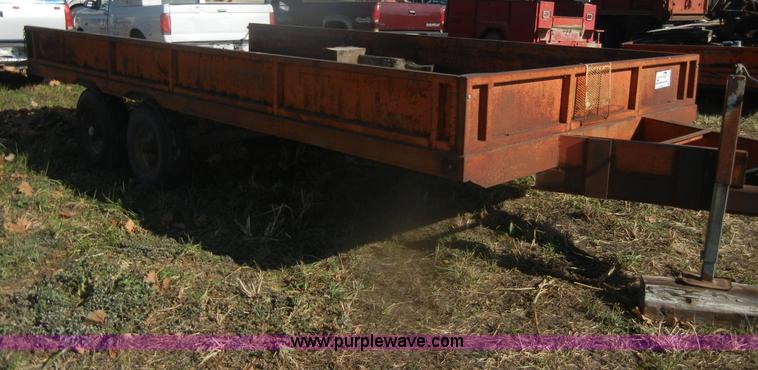 image for item D4517 1977 Shopbuilt tandem axle trailer