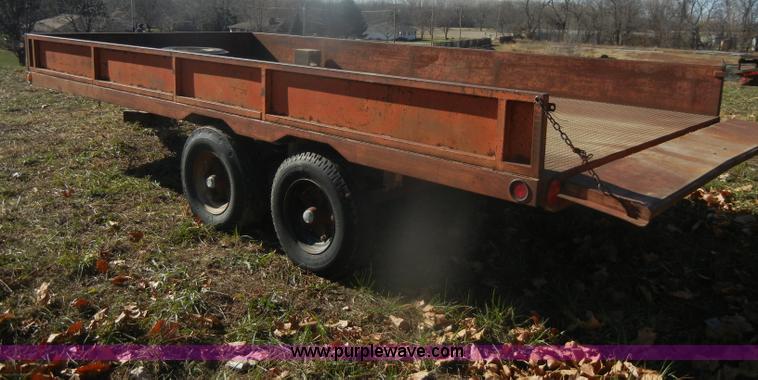 image for item D4517 1977 Shopbuilt tandem axle trailer