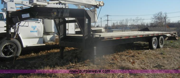 image for item D4661 1998 Oklahoma 35.5' gooseneck trailer