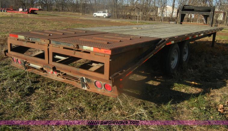 image for item D4661 1998 Oklahoma 35.5' gooseneck trailer