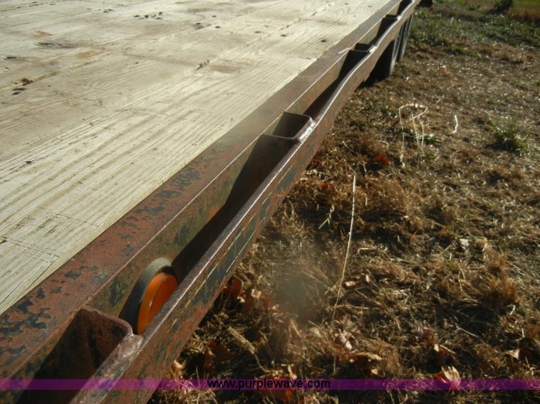 image for item D4661 1998 Oklahoma 35.5' gooseneck trailer