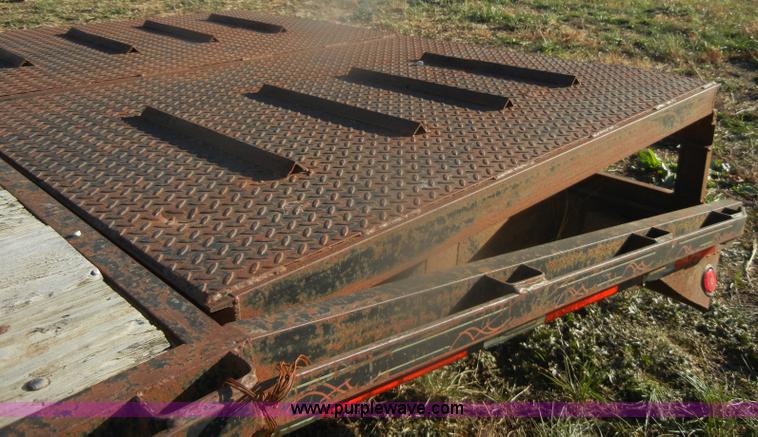 image for item D4661 1998 Oklahoma 35.5' gooseneck trailer