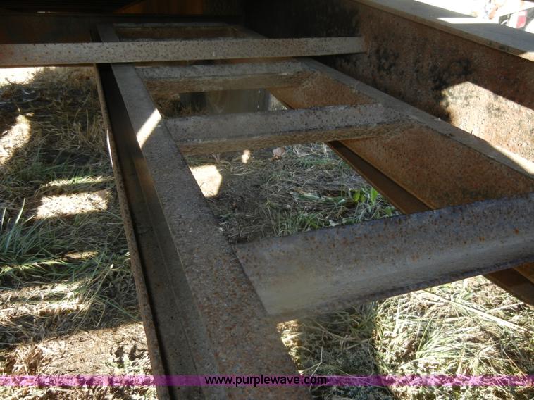 image for item D4661 1998 Oklahoma 35.5' gooseneck trailer